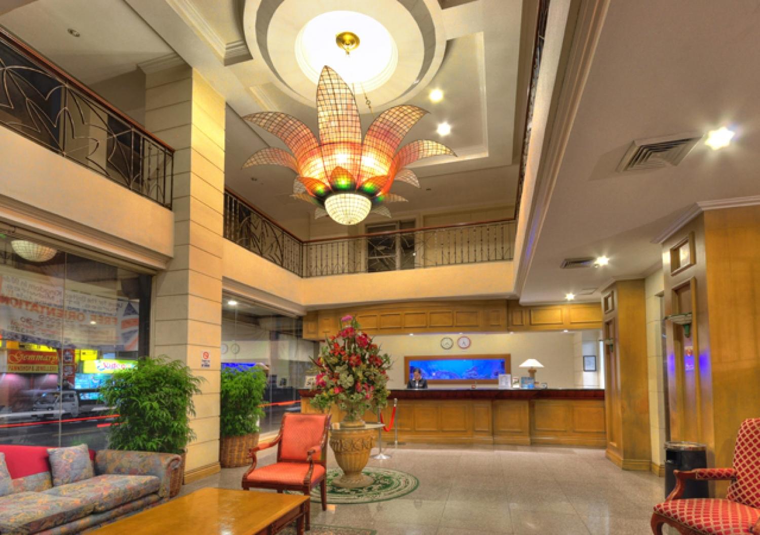 Metrocentre Hotel&centro de convenciones Tagbilaran City Exterior foto